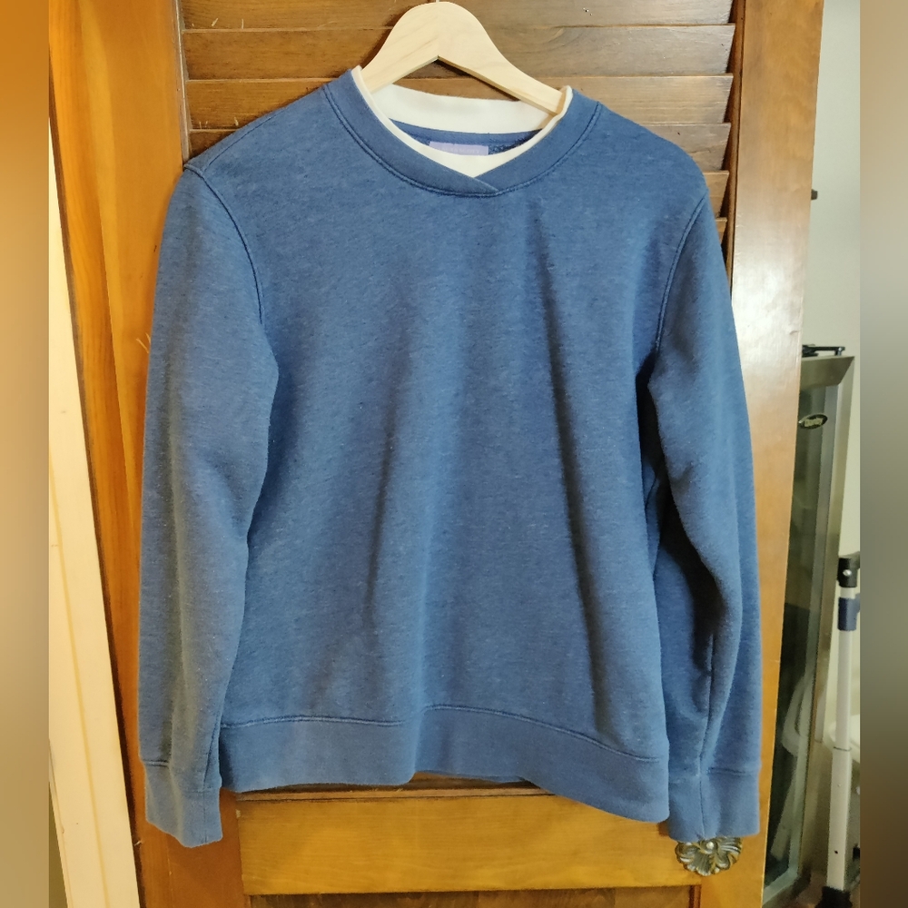 Woman’s Laura Scott Dark Blue Sweatshirt Size Small